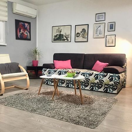 Apartment Inn Free Garage,Public Parking サラエヴォ エクステリア 写真
